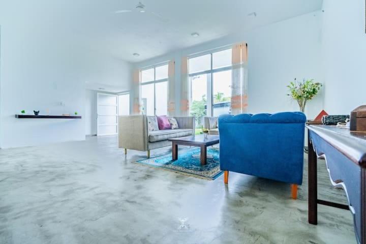 Villa 38 Padukka Exteriör bild